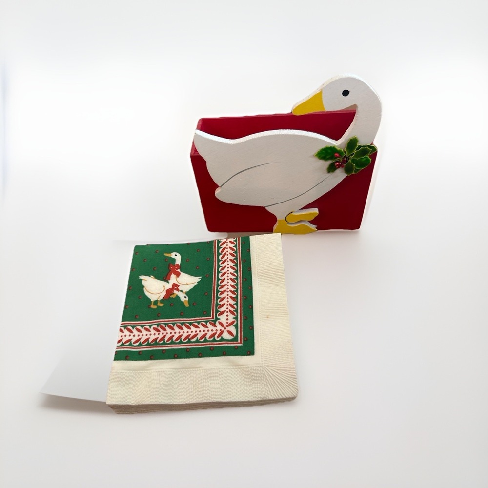 Vintage‎ USA Goose Napkin Holder Christmas Wood Holiday Decor w Napkins Taiwan